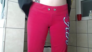 blondiebanger Chaturbate masturbating unshaven pussy nude videos