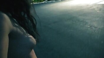 Nicoleniagara sexy public pussy play pt 4