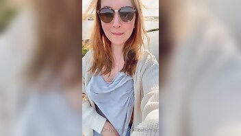 leahmaybenot bogs are a nice place to flash xxx onlyfans porn video