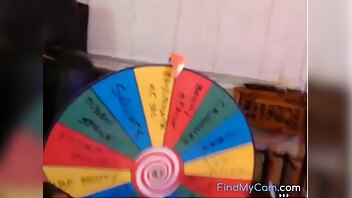 A
    
    artzii - Blonde Big Boobs = Webcam nice!