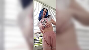 ahegao_self Tonight the music seems so loud;) xxx onlyfans porn videos