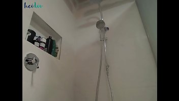 heidiv shower shaving & dildo fap MFC naked video