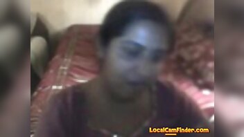 moodf10 - nice tits  on  cam