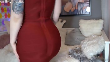 EmilyLynne Riding Vibing and Sucking