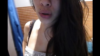 Lolaitasexy Pee & Lick - ManyVids Free Toilet Fetish Porn Videos