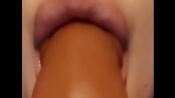 VIKTORIALUV MFC BollekBella nude amateur dildo licking webcam porn vid