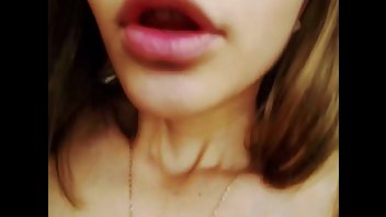 oooops__ naked Russian camwhore w/ juicy ass - Chaturbate videos
