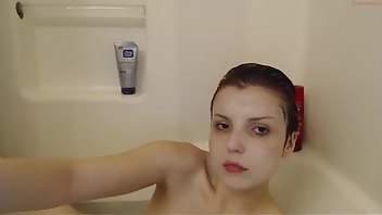 reee4mebb bath masturbation Chaturbate live porn cam video