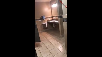 karla kush bathroom masturbation snapchat xxx porn videos