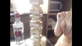 Boob_Jiggler MFC TeamBishWhet Sarah_Louise_ Tena_Pad cam sex videos