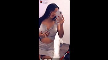 dahyn naked tease snapchat xxx porn videos