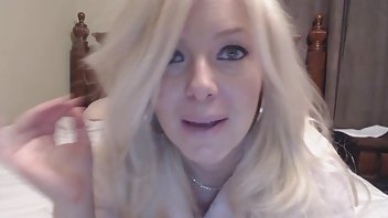 missbehavin26 dildo play w/ bf other room manyvids xxx free porn videos