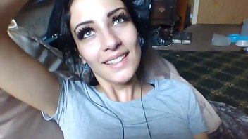 Petite Kitten SPH Third Date Surprise ManyVids Free Porn Videos