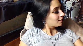 Petite Kitten SPH Third Date Surprise ManyVids Free Porn Videos